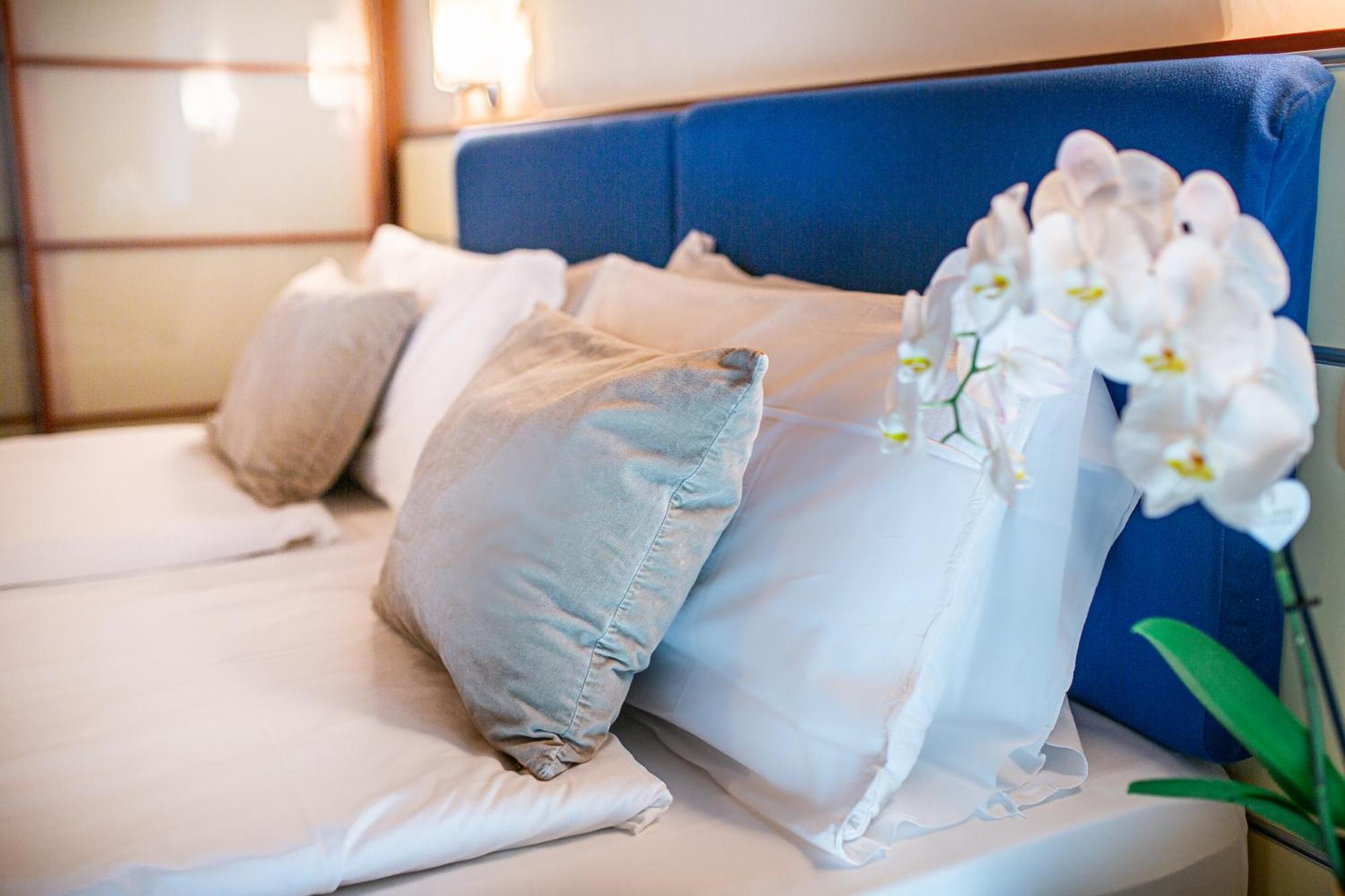 Park Hotel Линяно Сабиадоро Екстериор снимка